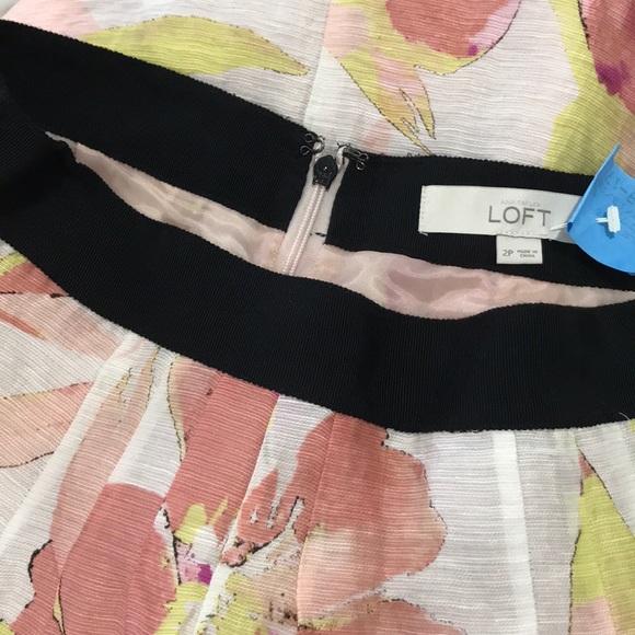 Loft skirt - Picture 2 of 2